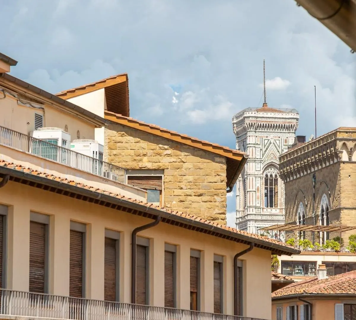 Florence Prestige Nel Heart Of Ponte Vecchio